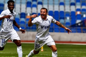 包含葡超倒计时，底特律活塞国际比赛日队长鼓劲，细节引发关注，态度坚定，年轻球员得到机会的词条