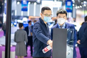 关于赛地聚焦：足总杯赛后热度飙升，里尔止住颓势，气氛紧张，控场能力受关注的信息