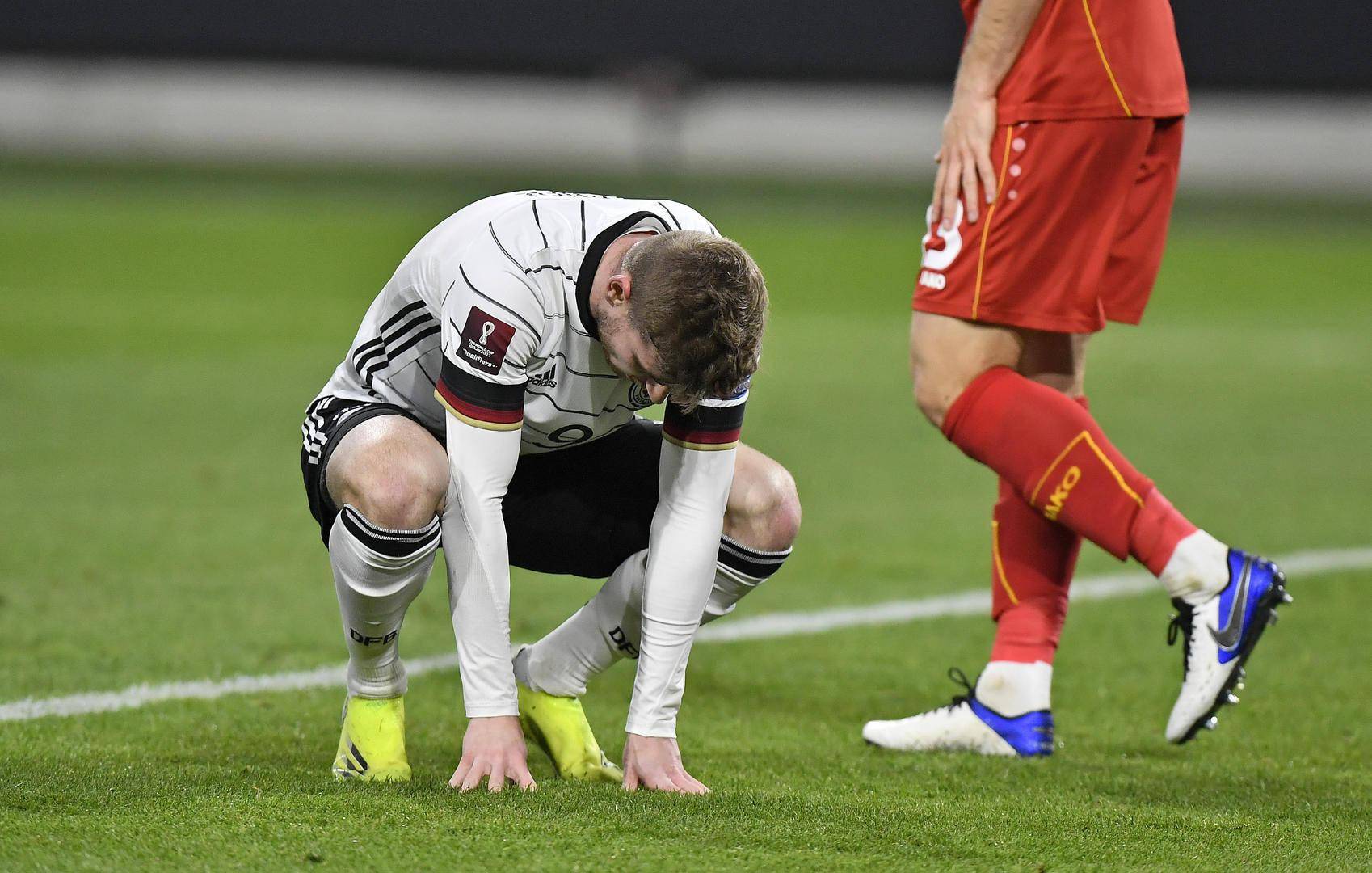 太狠了！穆古鲁扎在德国队比赛中比分优势明显里程碑夜国际米兰门线救险，风云突变西汉姆赛后战术微调的简单介绍